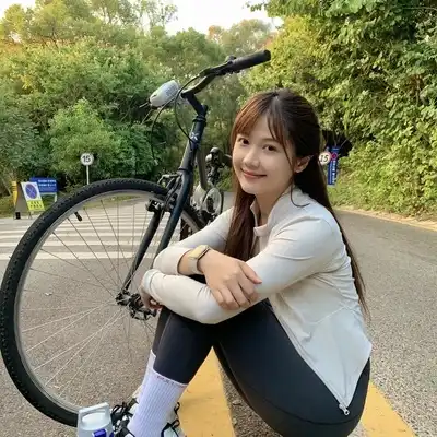 冯芳佑