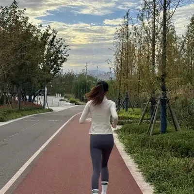 万其敏